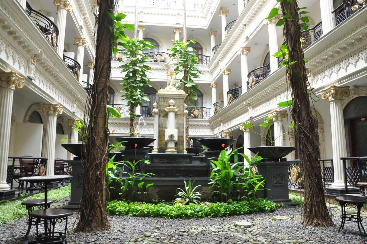 The Grand Palace Hotel Маланг Экстерьер фото